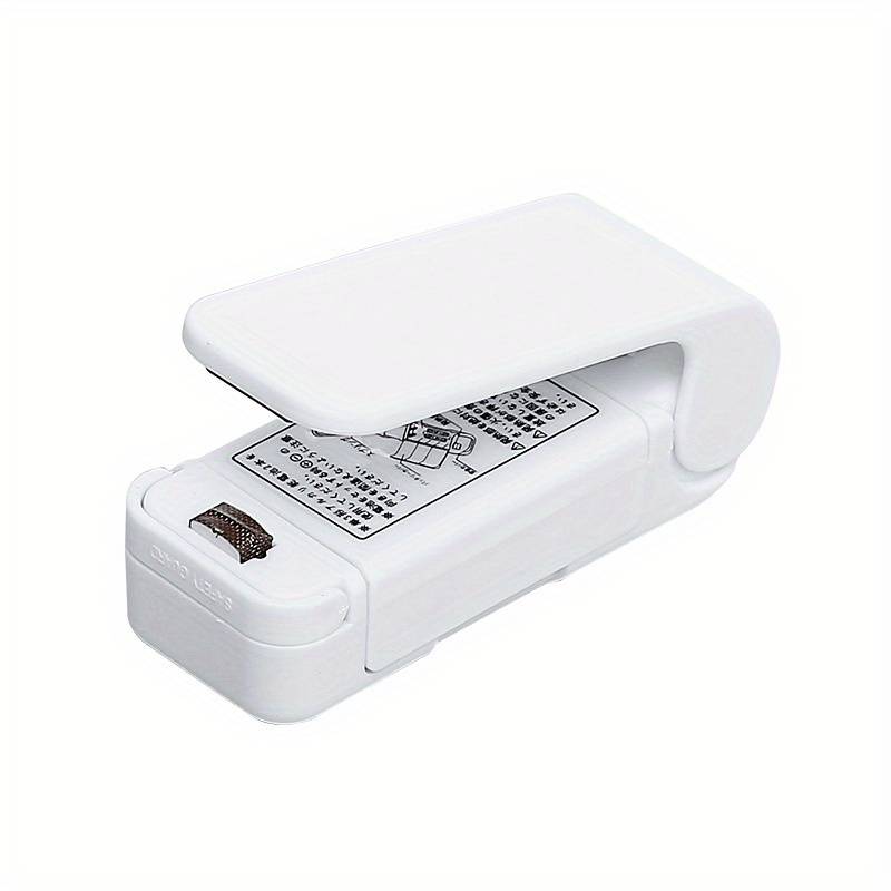 Custom Logo Mini Household Vacuum Sealing Machine: Keep Snacks Fresh & Portable For On-the-Go