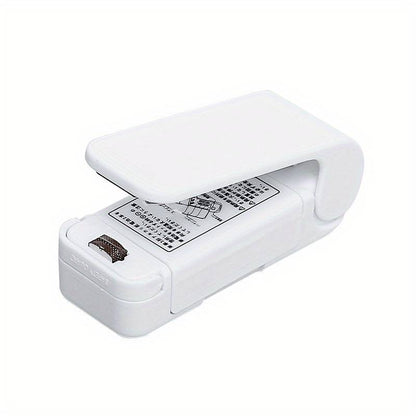 Custom Logo Mini Household Vacuum Sealing Machine: Keep Snacks Fresh & Portable For On-the-Go