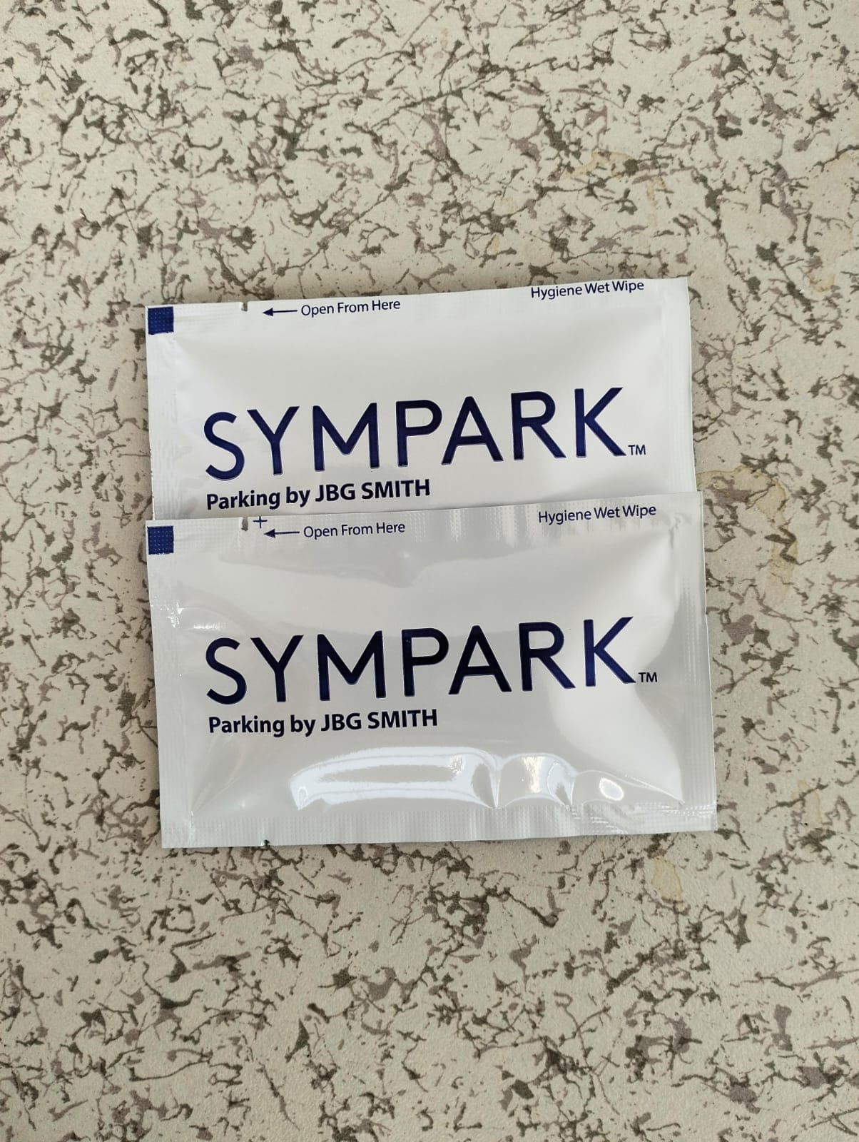 Custom Logo Wet Wipes, Promotional Wipes, Printed Freshener Towels For Restaurants, Cafes, Travel etc.